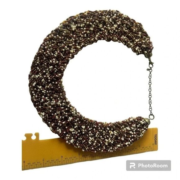 Vintage Beaded Collar Necklace in 🌍 tones - Picture 6 of 7